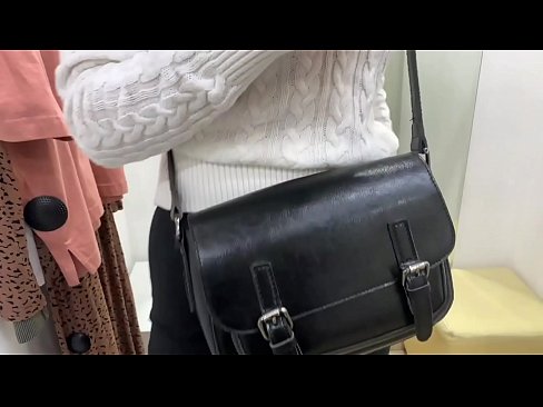 ❤️ Pampublikong masturbesyon ng batang asong si FeralBerry na may dildo sa fitting room ☑ Mahirap na porn sa amin ❤